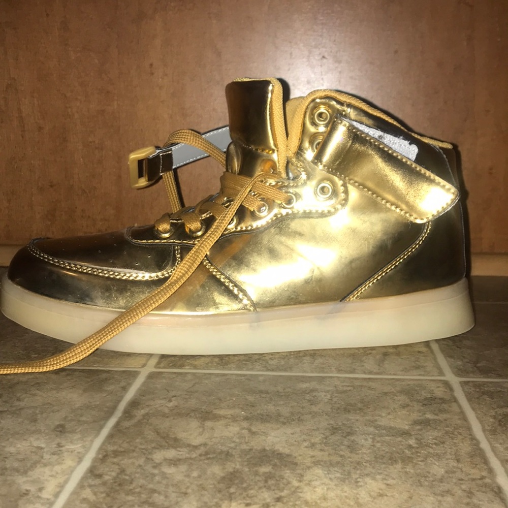 Dema light up sneakers